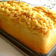 Puszysty placek drożdżowy z kruszonką jak u babci przepis