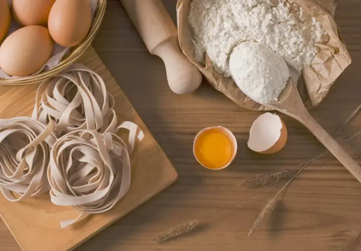 150 g mąki ile to szklanek? Prosty przelicznik dla każdego przepisu