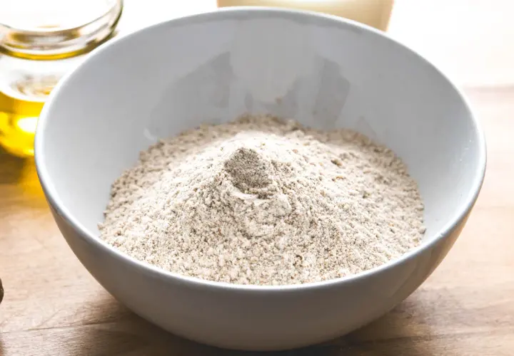 Czy mąka żytnia ma gluten? Ważne informacje dla osób z nietolerancją