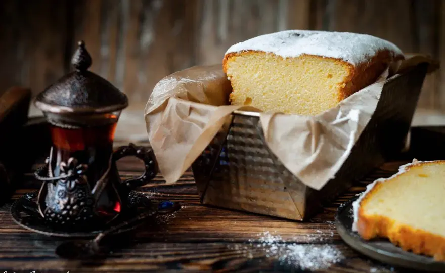 Babka ucierana - przepis na idealnie miękkie ciasto do kawy