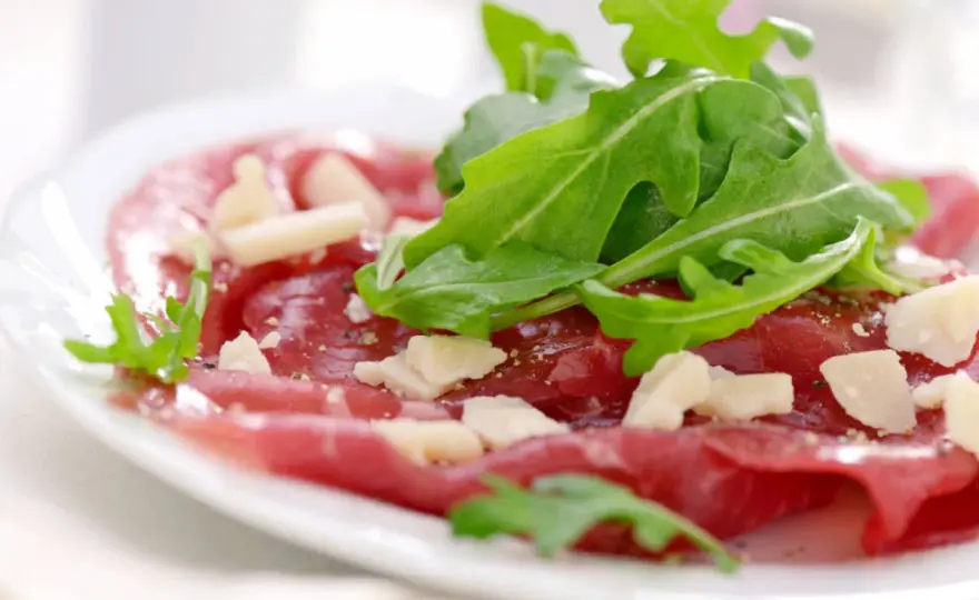 Sos do carpaccio - sekret idealnego smaku. Sprawdź!