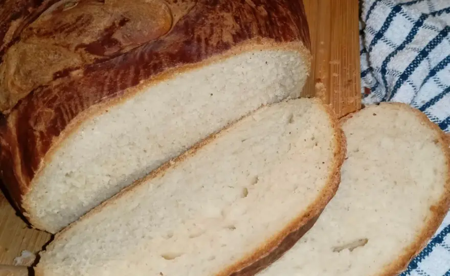 Domowy chleb w piekarniku - prosty przepis, idealny bochenek